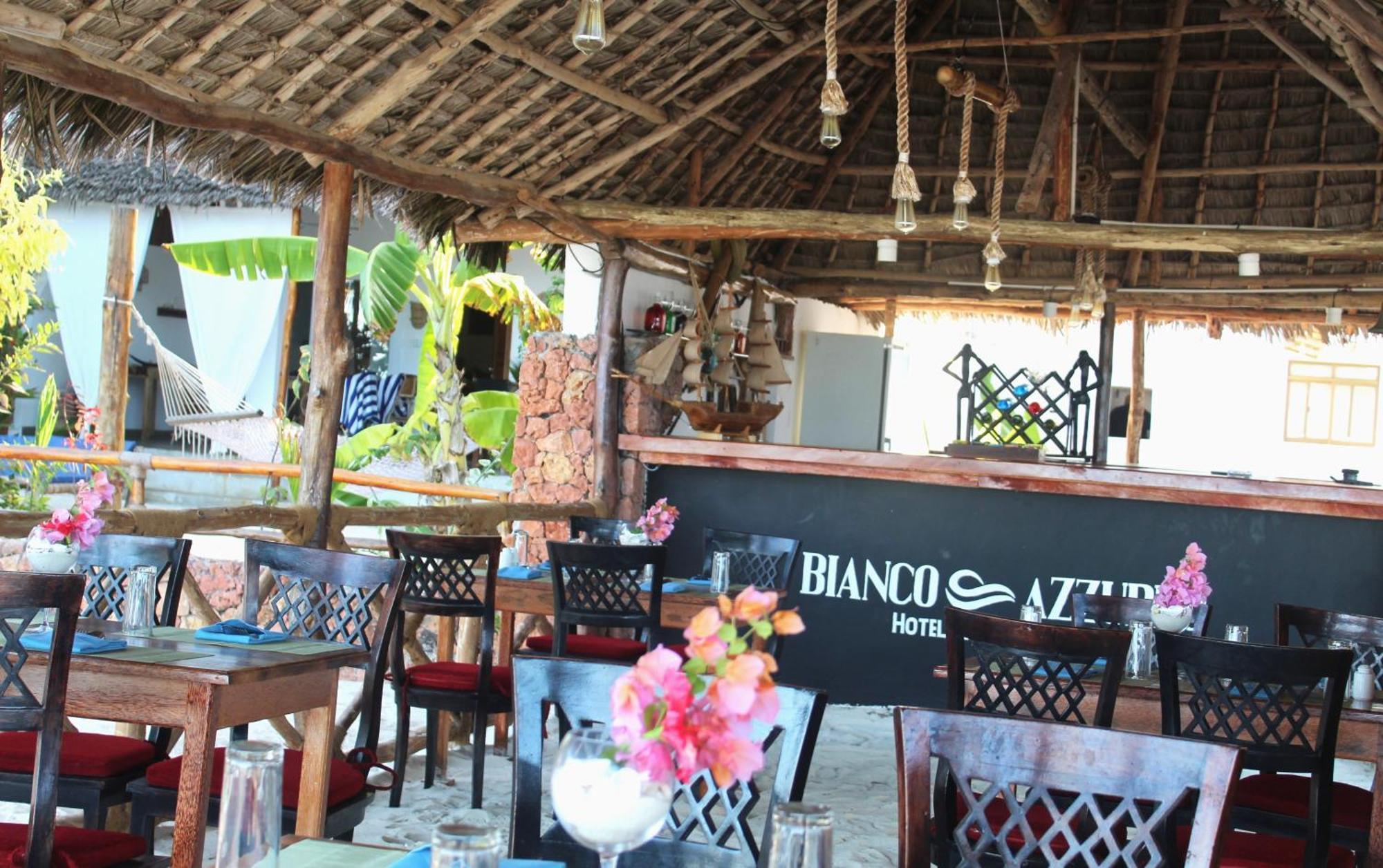 Bianco Azzurro Hotel & Restaurant Làng Làng Pwani Mchangani Ngoại thất bức ảnh