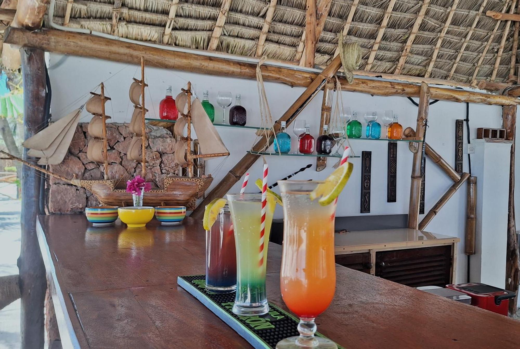 Bianco Azzurro Hotel & Restaurant Làng Làng Pwani Mchangani Ngoại thất bức ảnh
