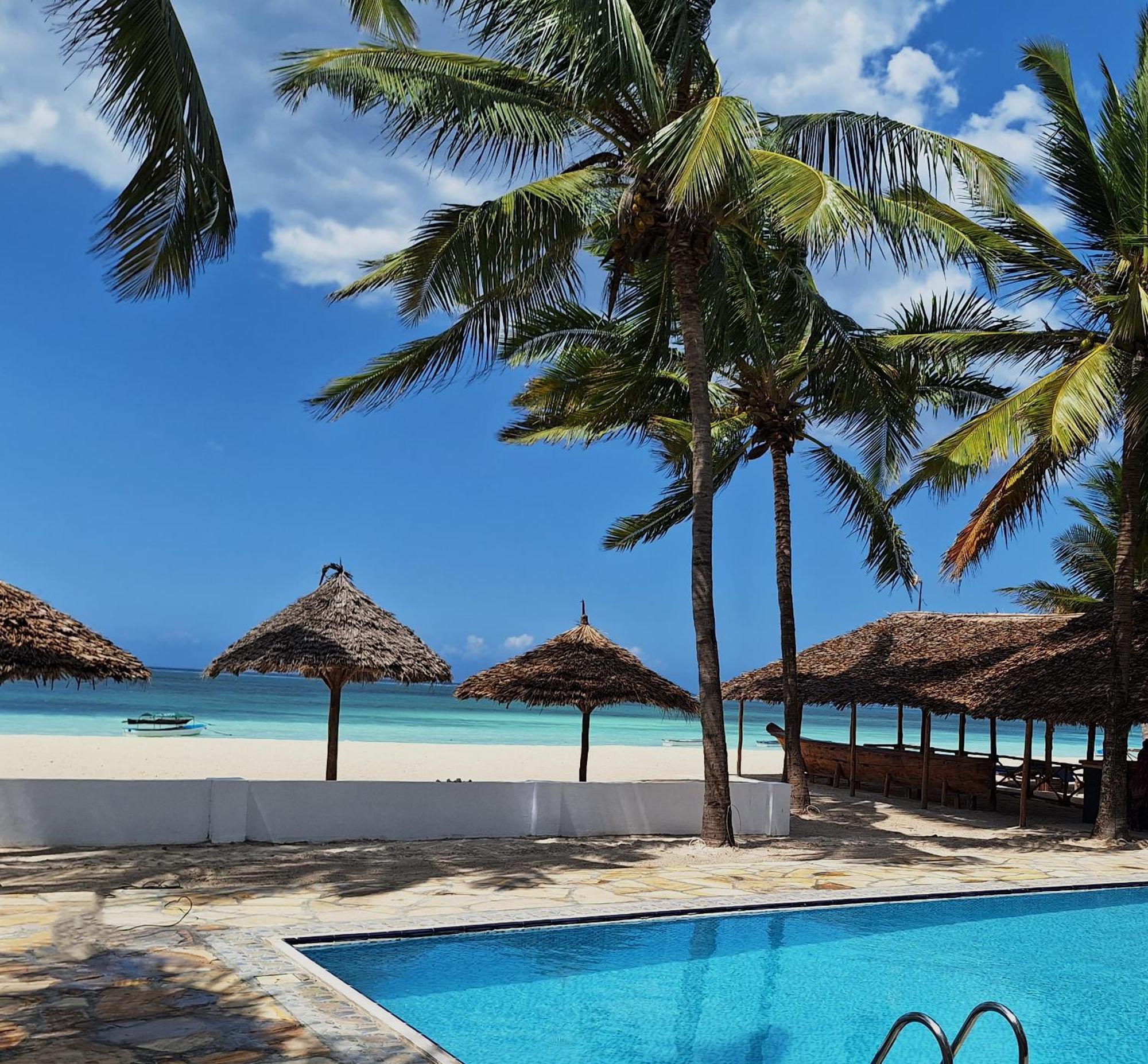 Bianco Azzurro Hotel & Restaurant Làng Làng Pwani Mchangani Ngoại thất bức ảnh